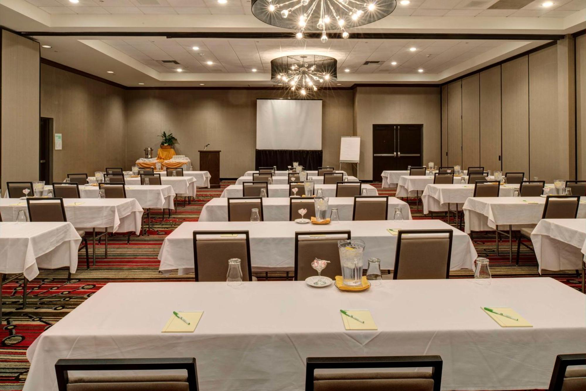 Hotel Doubletree By Hilton Buena Park Extérieur photo