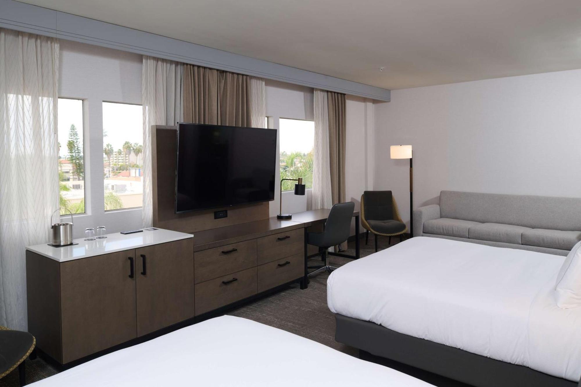 Hotel Doubletree By Hilton Buena Park Extérieur photo