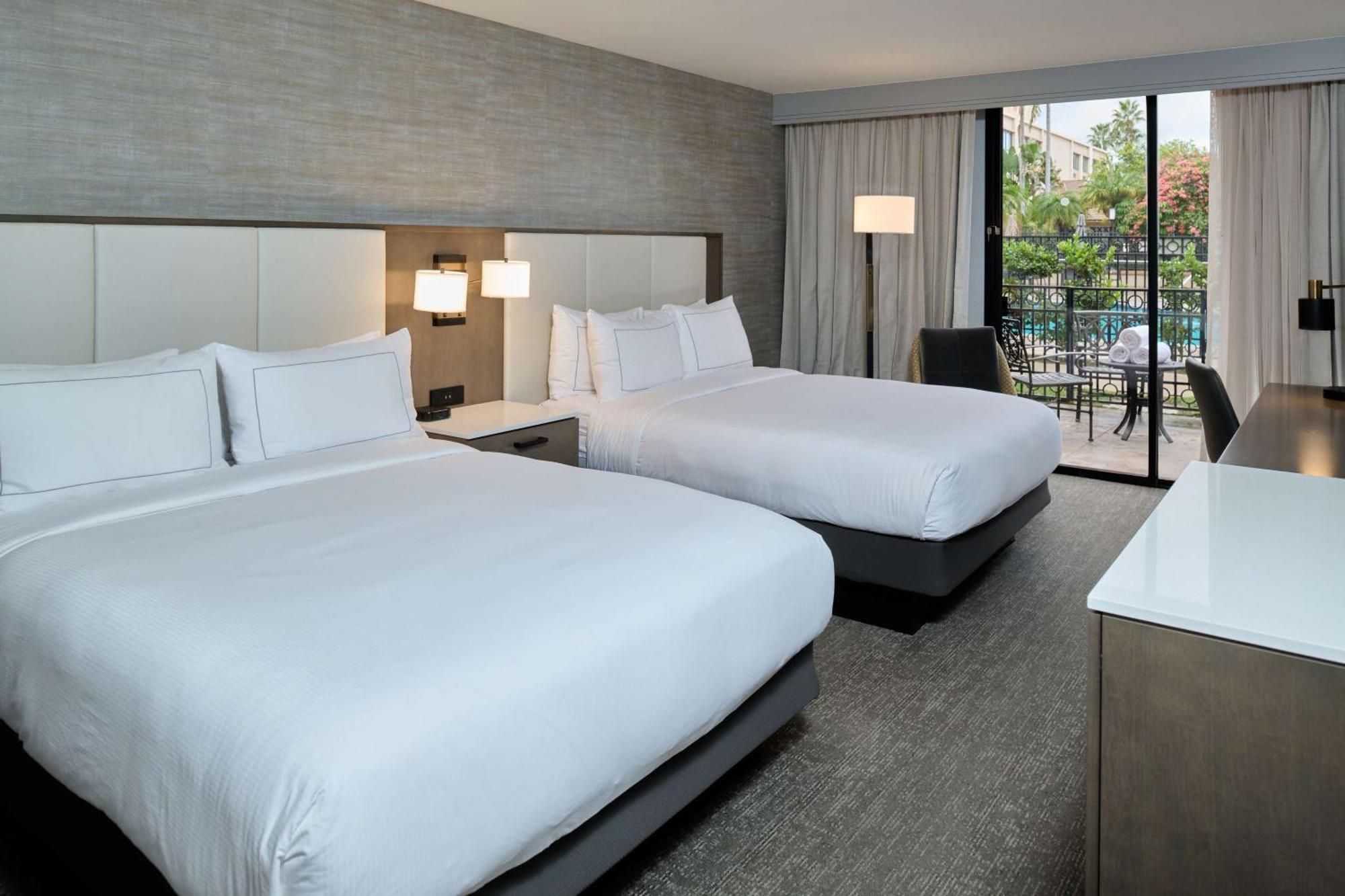 Hotel Doubletree By Hilton Buena Park Extérieur photo